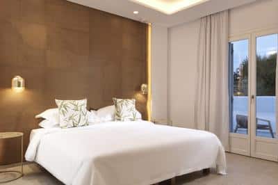 Cyclades Suite, with Jacuzzi/Pool