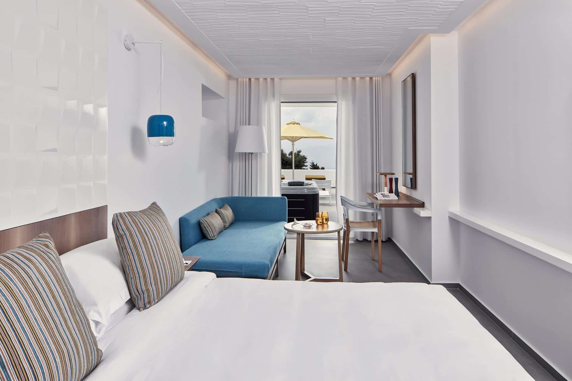 Phos Superior Room, with outdoor jacuzzi