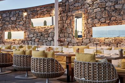 Kitrino Bar