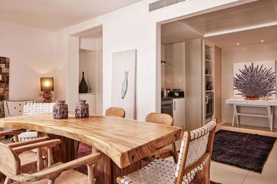 In-House Villa Psarou