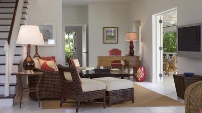 Six-Bedroom Palm Grove Villa