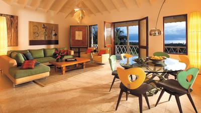 Four-Bedroom Sunset Hill Villa