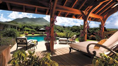 Three-Bedroom Sunset Hill Villa