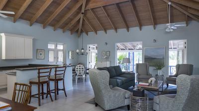 Three-Bedroom Palm Grove Villa