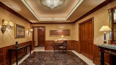Royal Suite