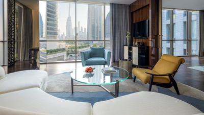 Four Seasons Deluxe Executive Suite