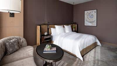Premier Room