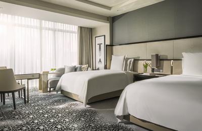 Pool Garden-View Room