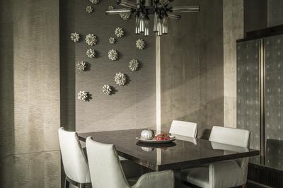 Four Seasons Park-View Suite