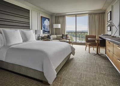 Lake-View Balcony Room