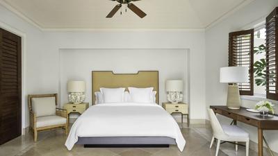 Three/Four Bedroom Beachfront Villa Residence