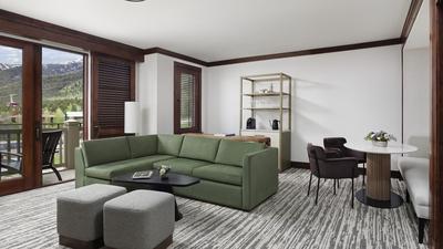 1-Bedroom Suite - Mountain View