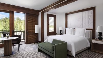 Valley-Side Room