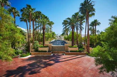 Fountain Terrace