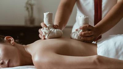 Spa - Sensorial Massage with Poultices