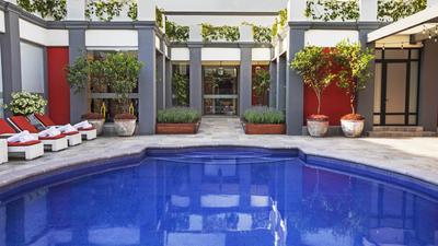 Spa - Rooftop Swimming Pool