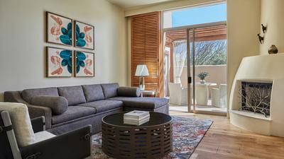 1-Bedroom Oasis Suite