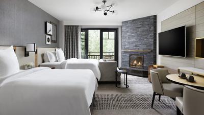Mountain Premier Room