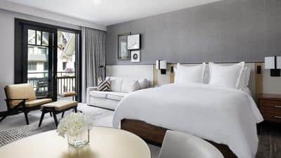 Mountain Premier Room