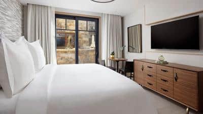 Three Bedroom Suite with Garden View