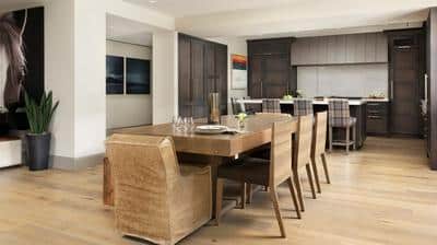Game Greek Three-Bedroom Residence