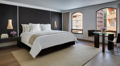 Grand Premier Room