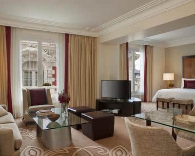 Junior Suite Guest Room