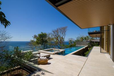Prieta Bay Estate: 4 or 5 Bedroom