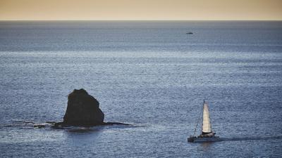 SaIling & Catamaran Cruises