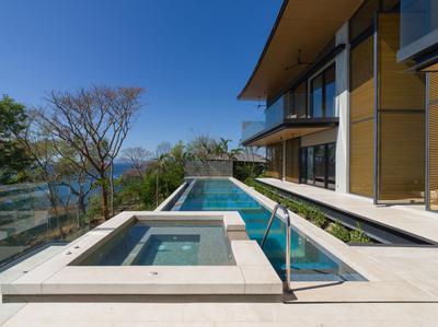 Prieta Bay Estate: 4 or 5 Bedroom