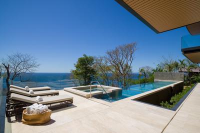 Prieta Bay Estate: 4 or 5 Bedroom