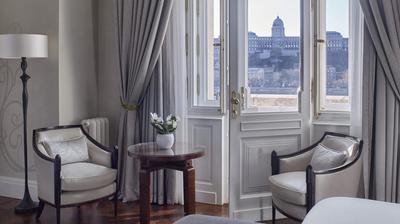 Sir Gresham Presidential Suite