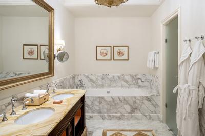 Grand Veranda Suite