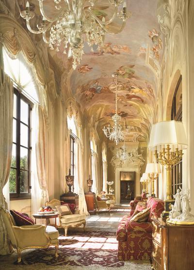 Royal Suite