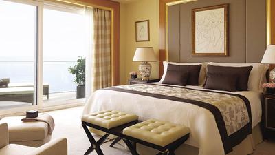 Diplomatic Suite