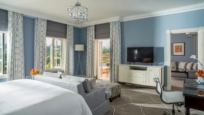 1-Bedroom Panoramic Suite