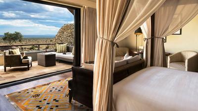 Horizon Room Water Hole View