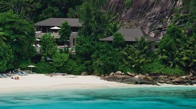 Three-Bedroom Beach Suite