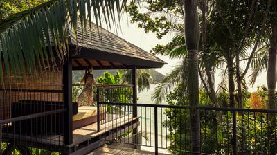 Ocean-View Villa