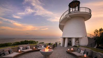 Lighthouse Lounge
