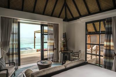 3-Bedroom Sunset Water Suite