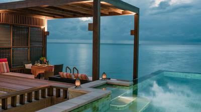 Sunrise Water Villa with Pool