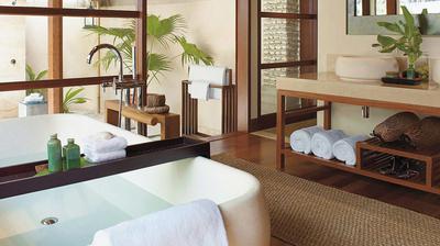 Sunrise Beach Bungalow with Pool