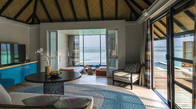 Sunrise Family Water Villa with Pool