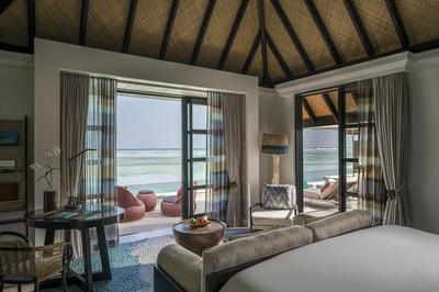 3-Bedroom Sunset Water Suite