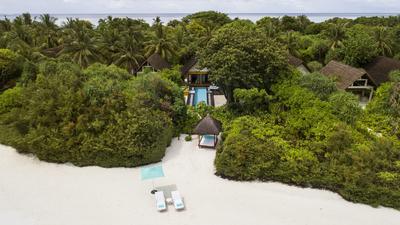 Family Beach Villa With Pool