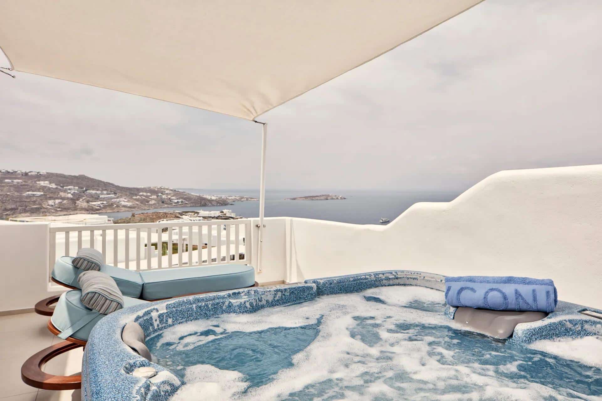 Naia Suite with Direct Sea View