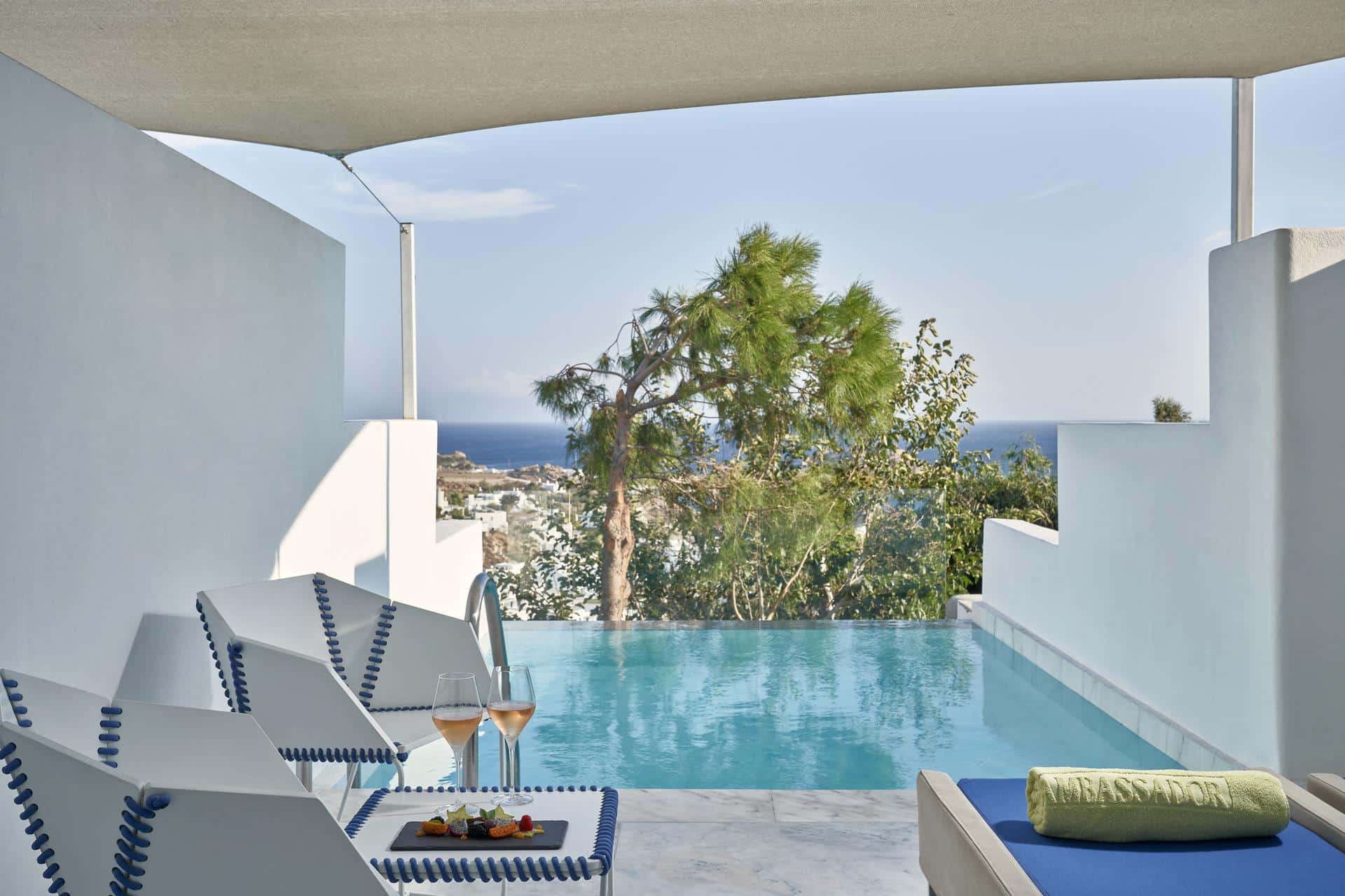 White Bliss - Private Pool