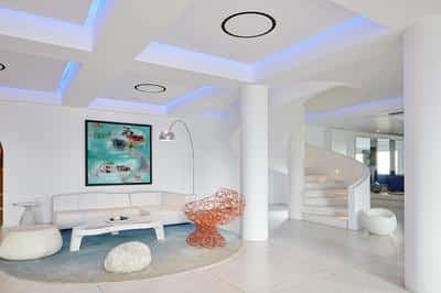 Welcoming Area - Lobby