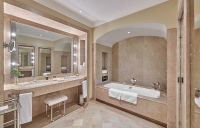 Deluxe Junior Suite